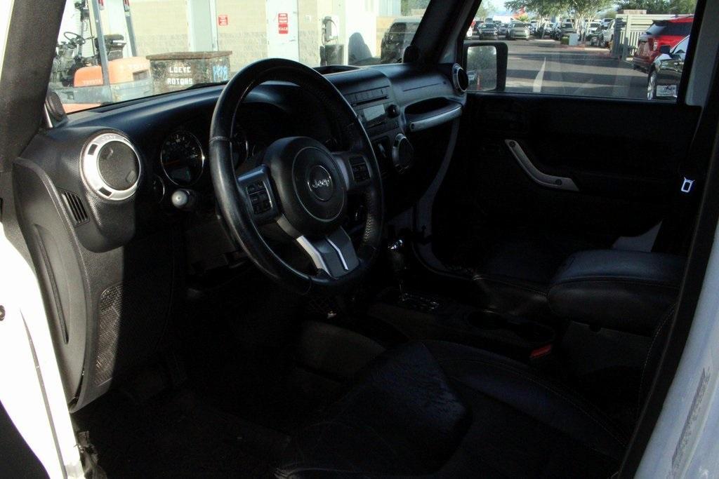 used 2014 Jeep Wrangler Unlimited car, priced at $17,000