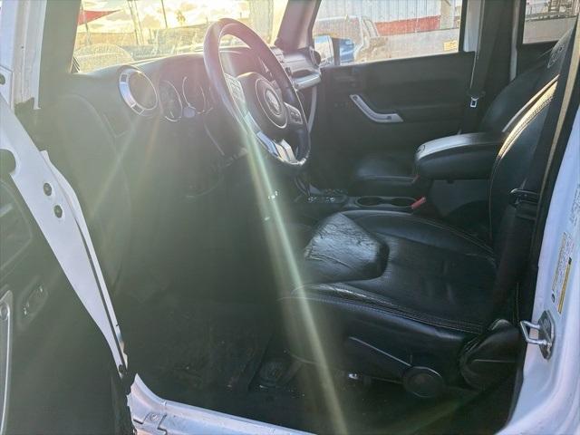 used 2014 Jeep Wrangler Unlimited car, priced at $17,000