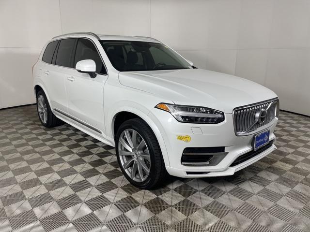 used 2022 Volvo XC90 Recharge Plug-In Hybrid car, priced at $48,000