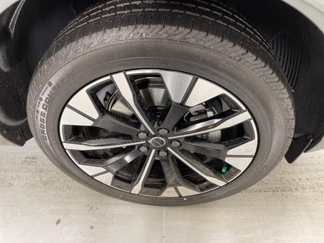 new 2026 Volvo XC60 car, priced at $56,000