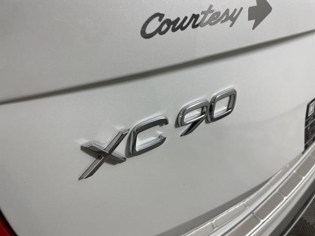 new 2025 Volvo XC90 Plug-In Hybrid car, priced at $81,050