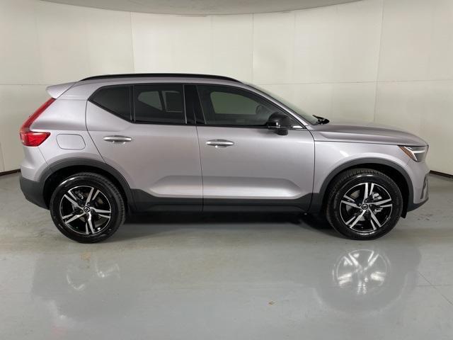 new 2026 Volvo XC40 car, priced at $41,295