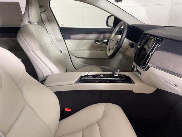 new 2025 Volvo V90 Cross Country car, priced at $65,620