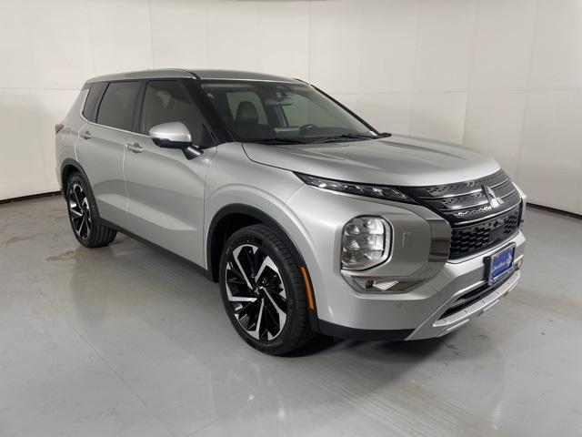 used 2024 Mitsubishi Outlander car, priced at $23,500