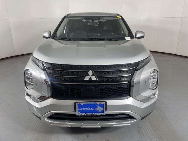 used 2024 Mitsubishi Outlander car, priced at $23,500