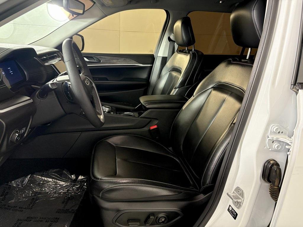 used 2023 Jeep Grand Cherokee L car, priced at $32,000