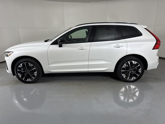new 2026 Volvo XC60 car, priced at $54,985