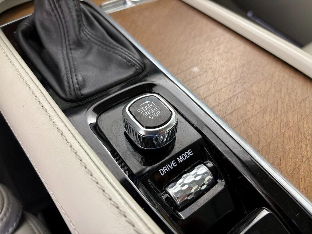 used 2019 Volvo XC90 car, priced at $25,000