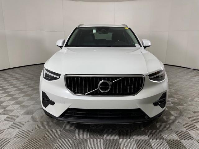 new 2024 Volvo XC40 car, priced at $48,455