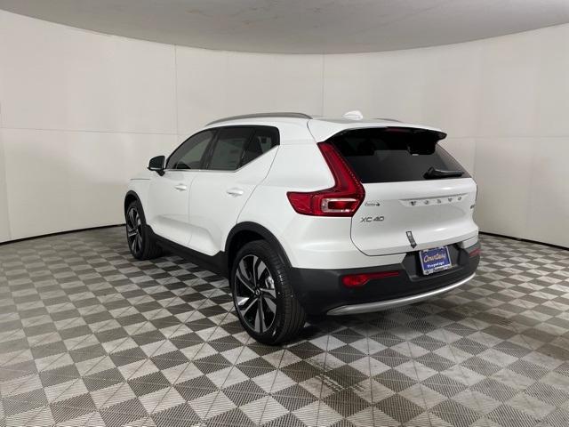 new 2024 Volvo XC40 car, priced at $48,455