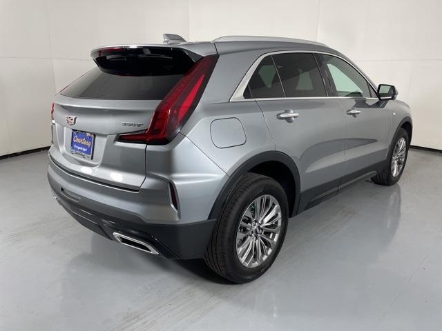 used 2025 Cadillac XT4 car, priced at $37,500