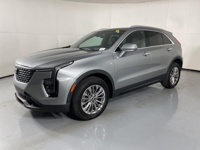 used 2025 Cadillac XT4 car, priced at $37,500