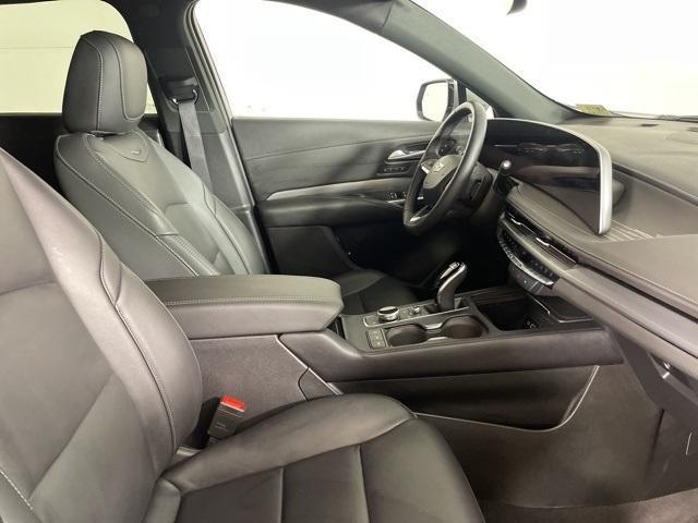 used 2025 Cadillac XT4 car, priced at $37,500