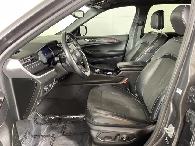 used 2022 Jeep Grand Cherokee car, priced at $27,500