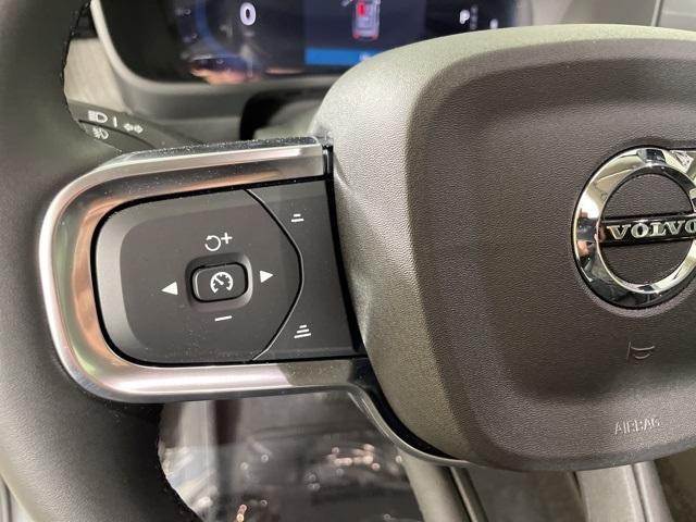 new 2025 Volvo XC40 car, priced at $48,785