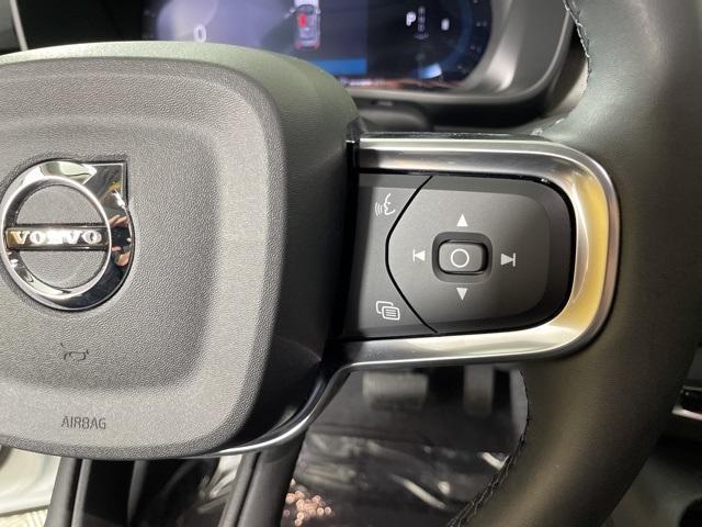 new 2025 Volvo XC40 car, priced at $48,785