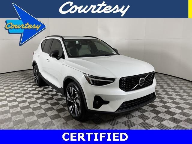 new 2024 Volvo XC40 car, priced at $40,500