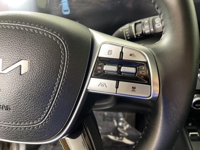 used 2025 Kia Telluride car, priced at $37,000
