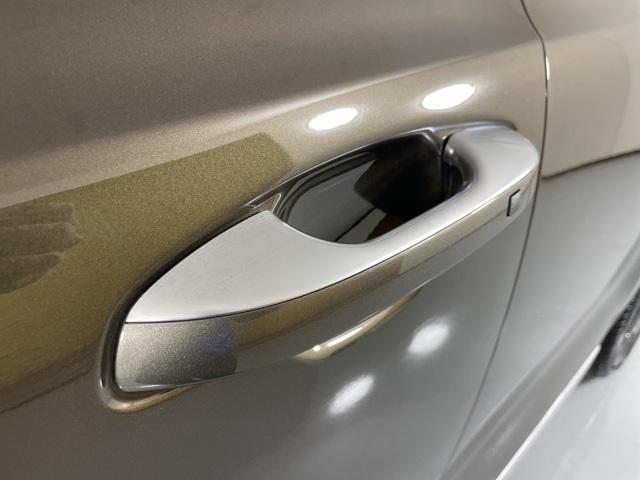 used 2025 Kia Telluride car, priced at $37,000