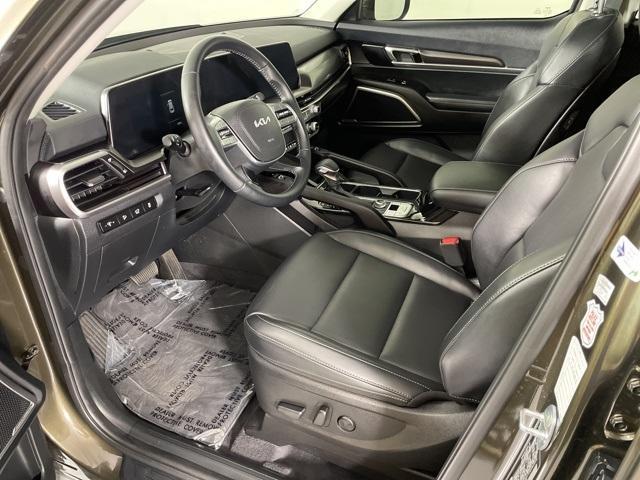 used 2025 Kia Telluride car, priced at $37,000