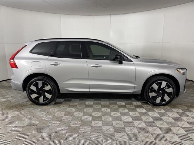 new 2025 Volvo XC60 Plug-In Hybrid car, priced at $63,875