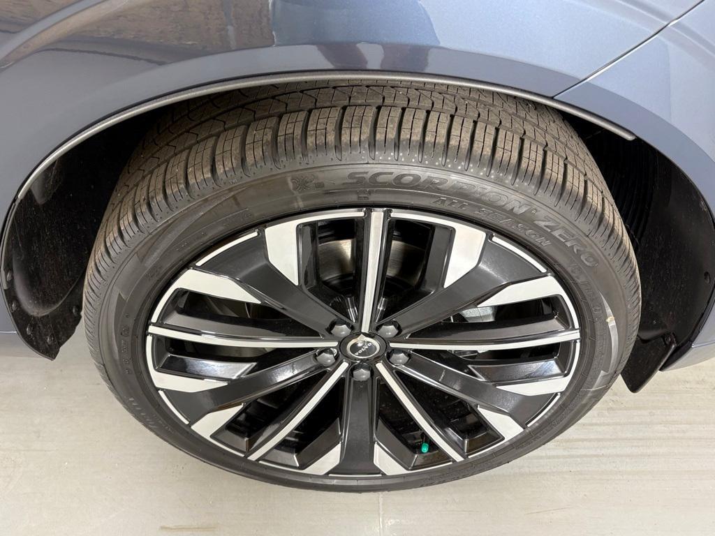 new 2026 Volvo XC60 car, priced at $62,370