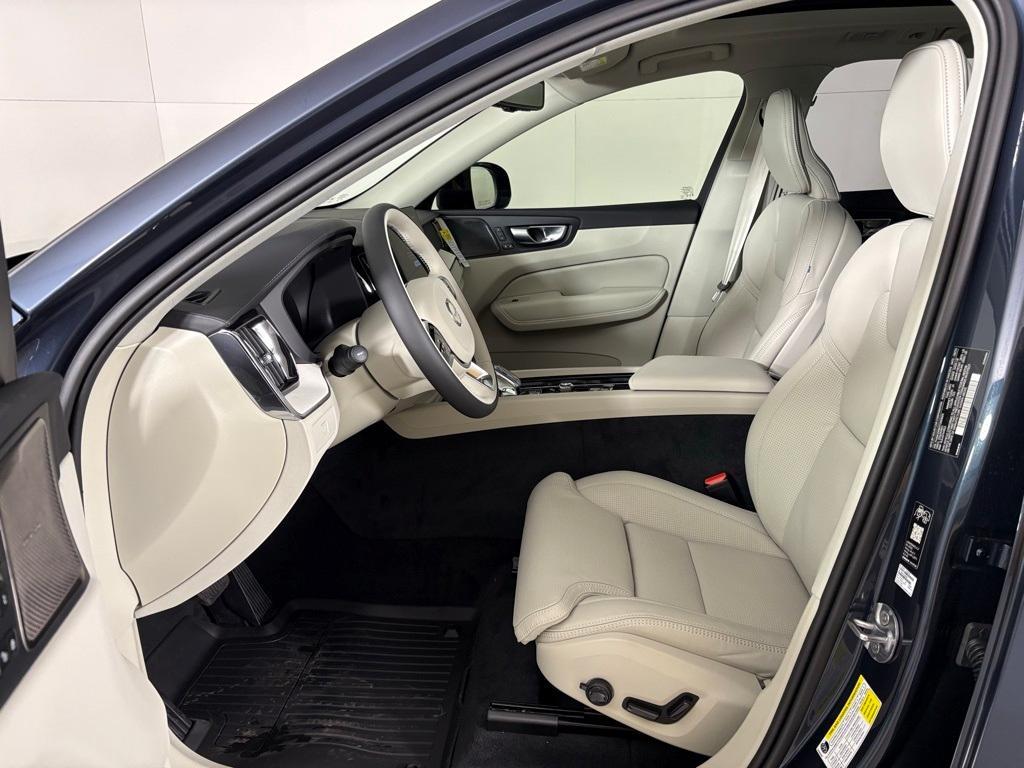 new 2026 Volvo XC60 car, priced at $62,370