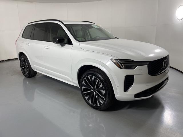 new 2026 Volvo XC90 Plug-In Hybrid car, priced at $84,385