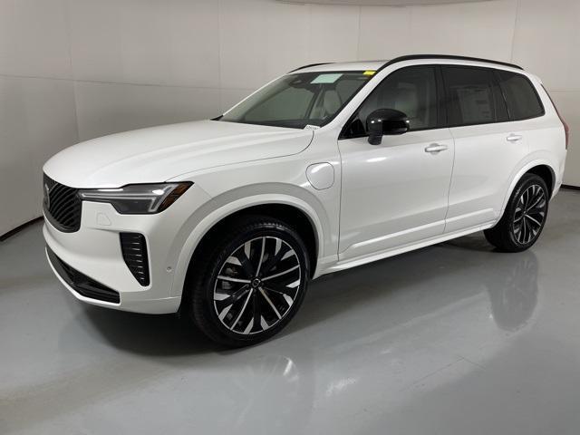 new 2026 Volvo XC90 Plug-In Hybrid car, priced at $84,385