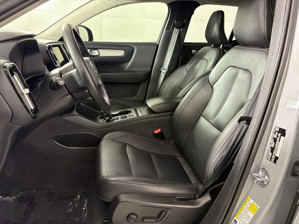 used 2024 Volvo XC40 car, priced at $25,500