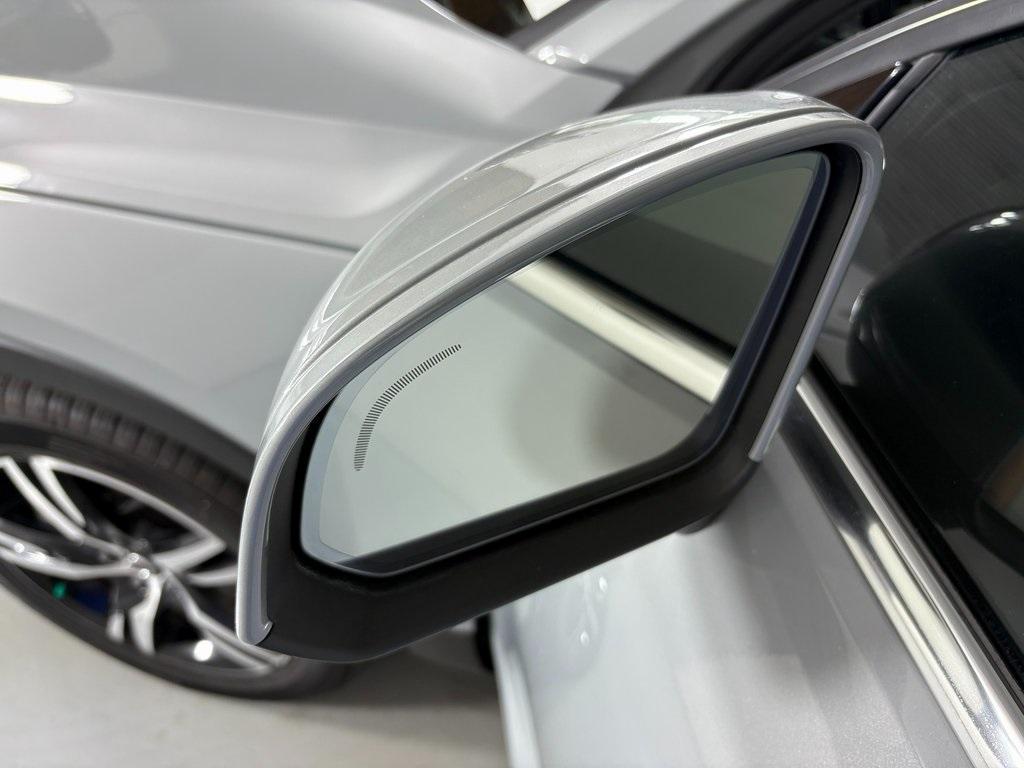 used 2024 Volvo XC40 car, priced at $25,500