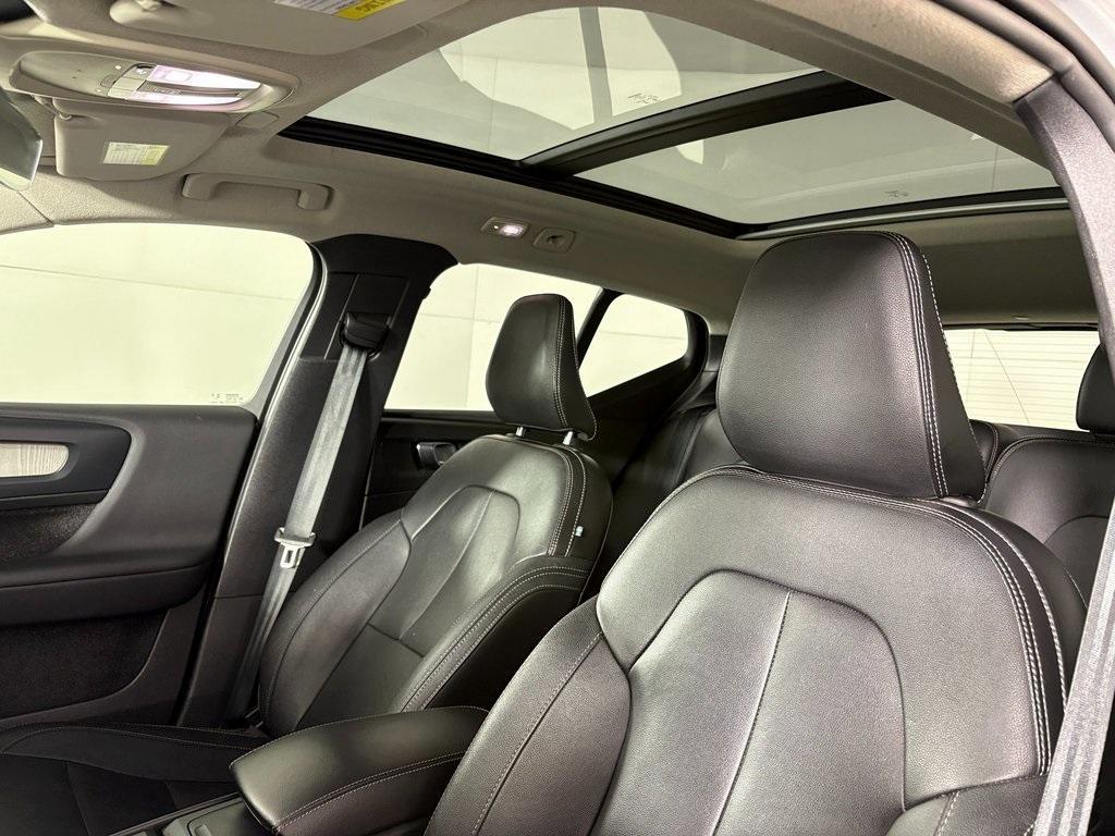used 2024 Volvo XC40 car, priced at $25,500