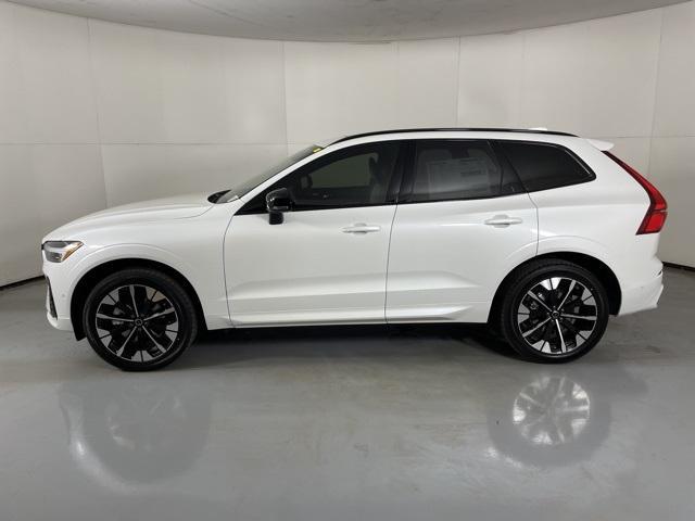 new 2026 Volvo XC60 car, priced at $55,815
