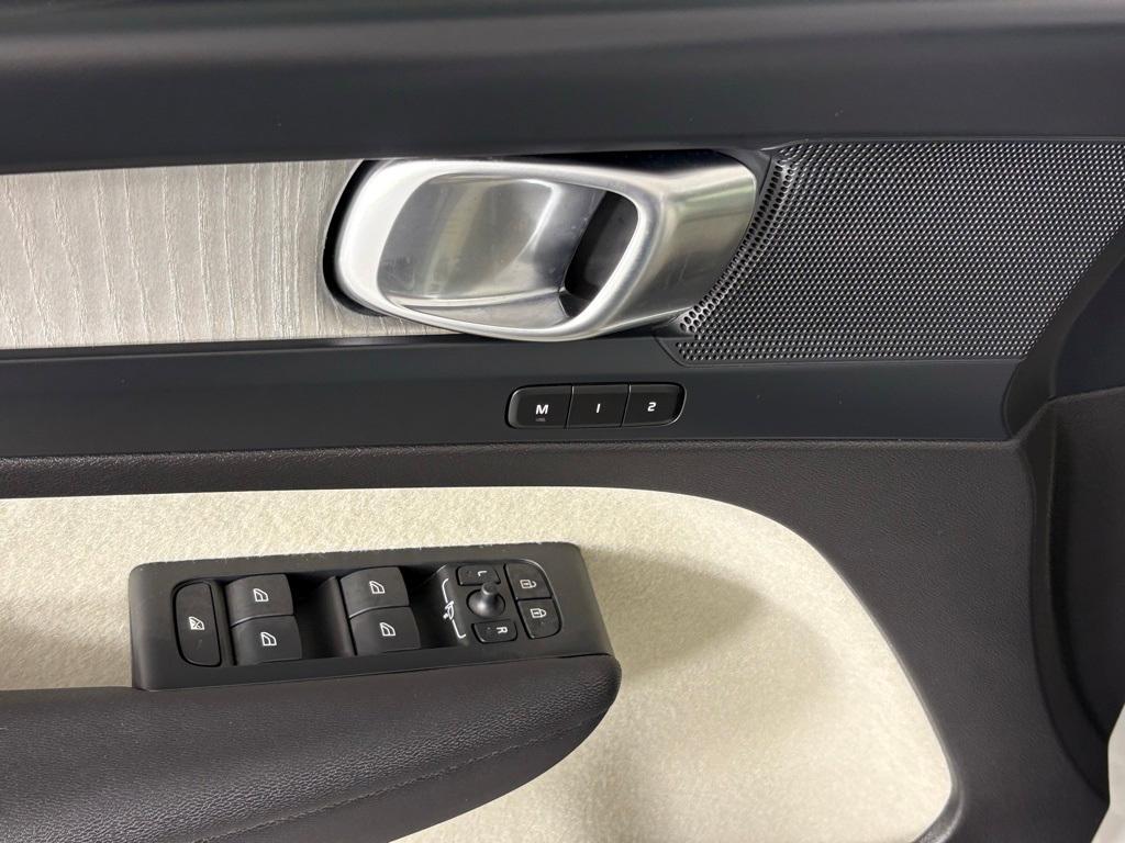 new 2026 Volvo XC40 car, priced at $48,600