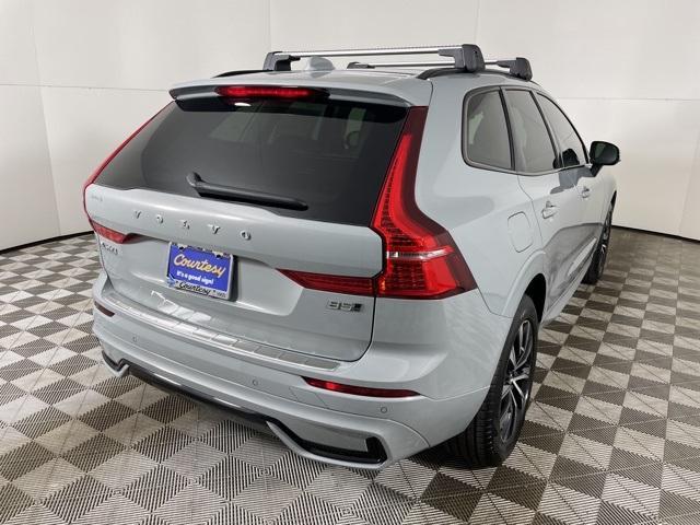 new 2025 Volvo XC60 car, priced at $49,285