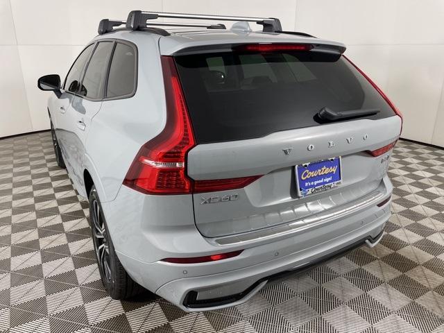 new 2025 Volvo XC60 car, priced at $49,285