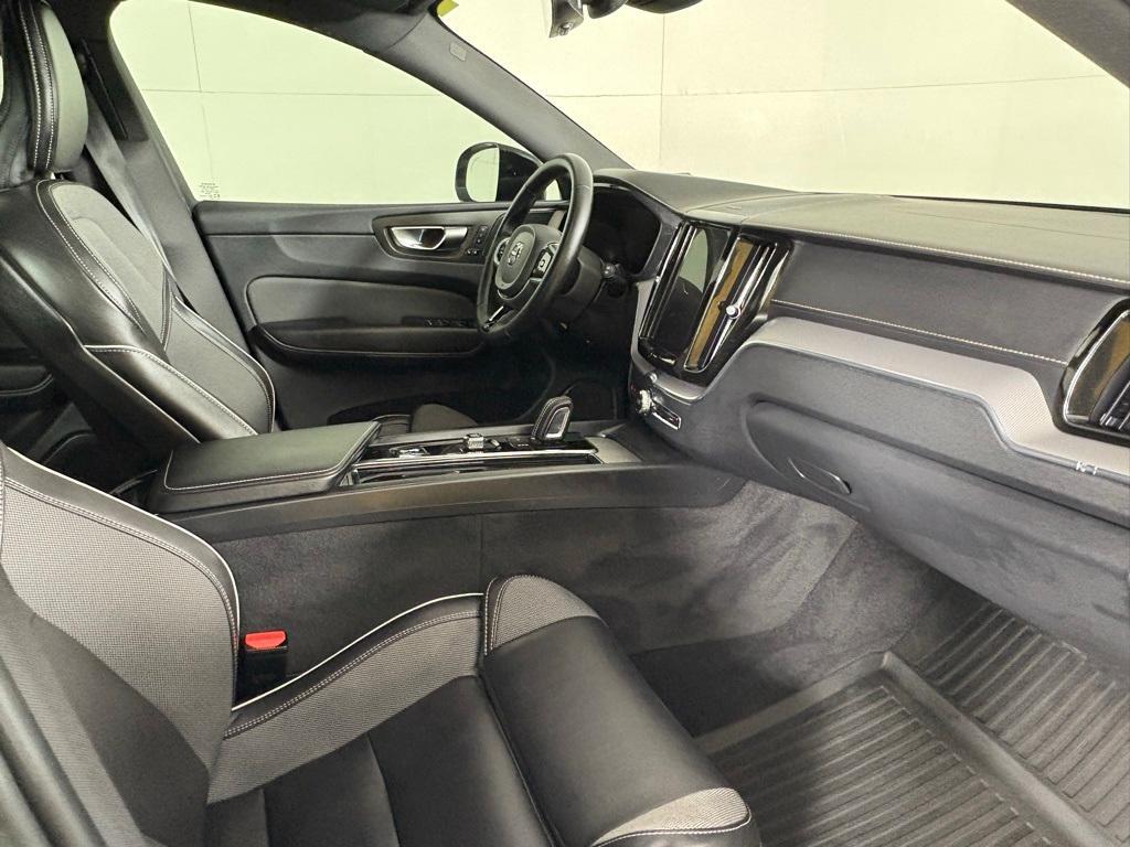 used 2022 Volvo XC60 car, priced at $36,000