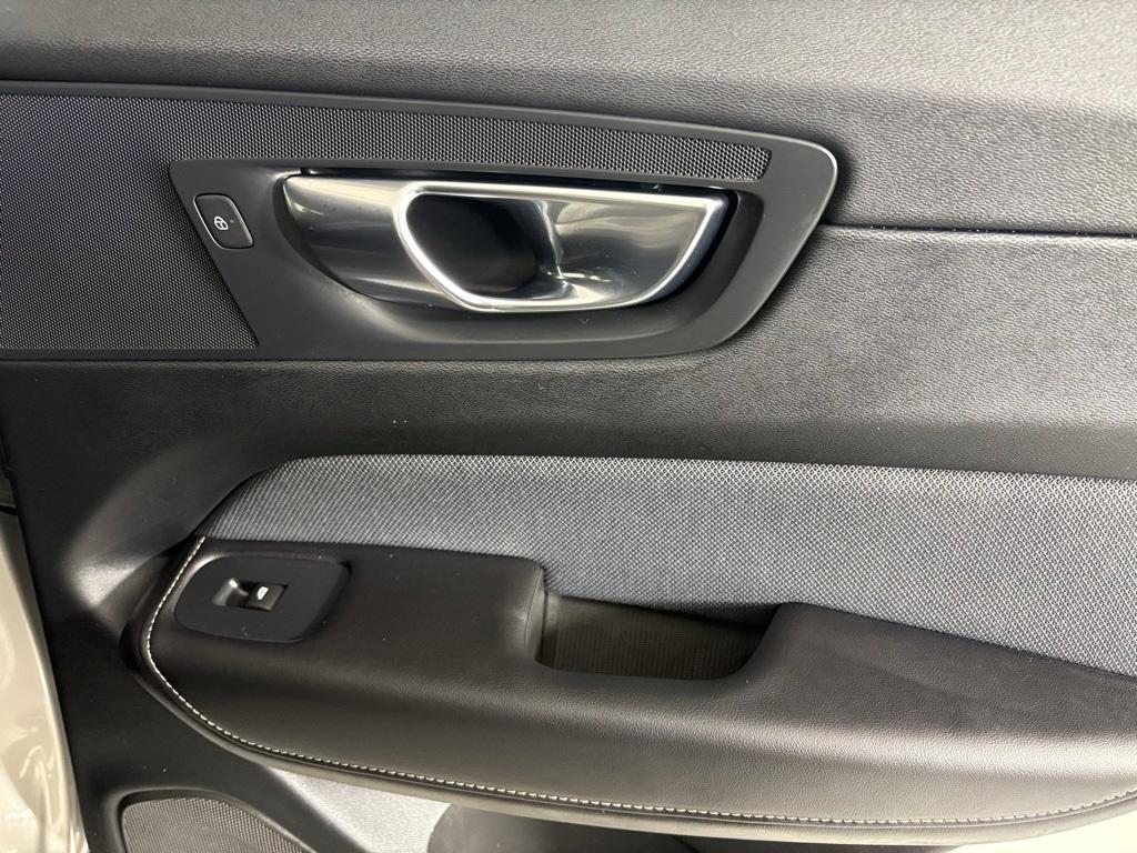 used 2022 Volvo XC60 car, priced at $36,000