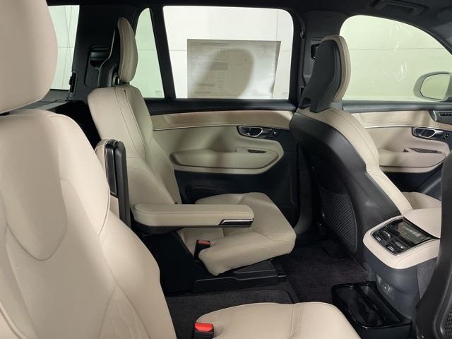 new 2025 Volvo XC90 car, priced at $65,445