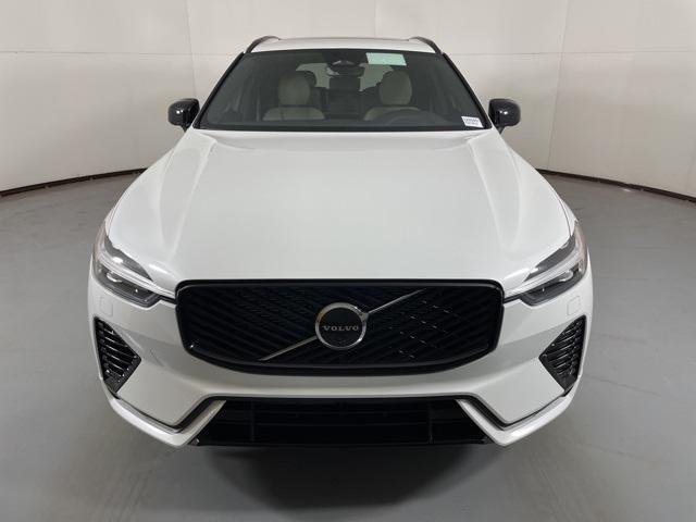 new 2026 Volvo XC60 Plug-In Hybrid car, priced at $66,285