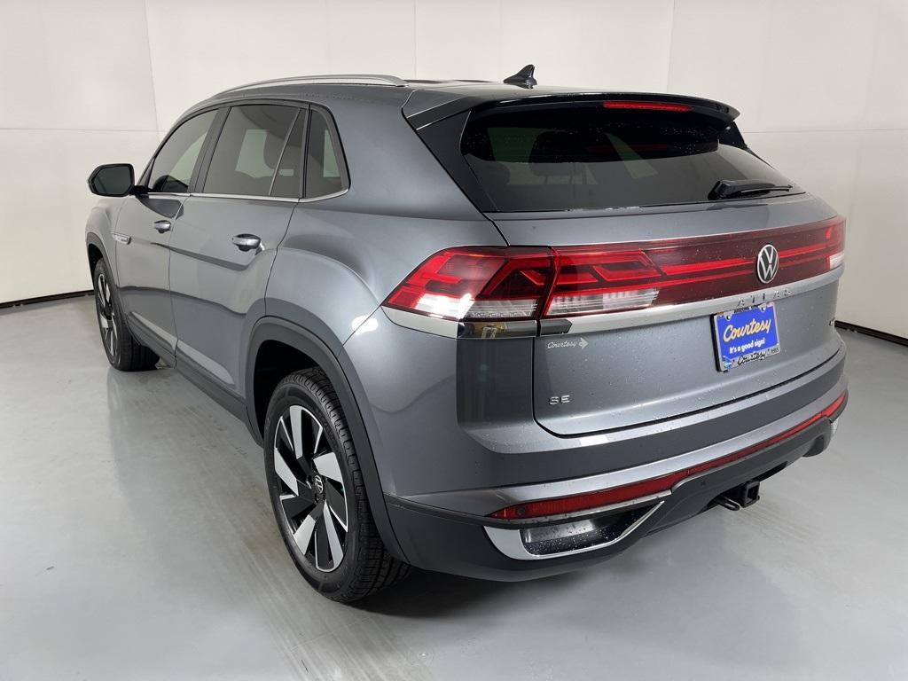 used 2024 Volkswagen Atlas Cross Sport car, priced at $28,500