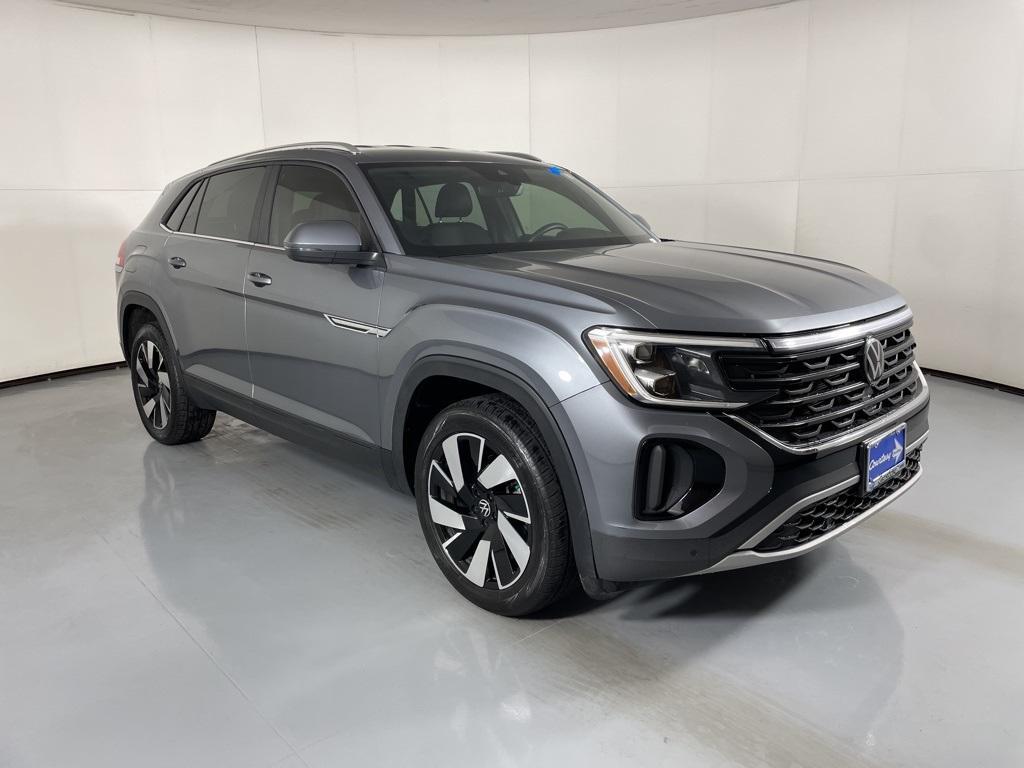 used 2024 Volkswagen Atlas Cross Sport car, priced at $28,500