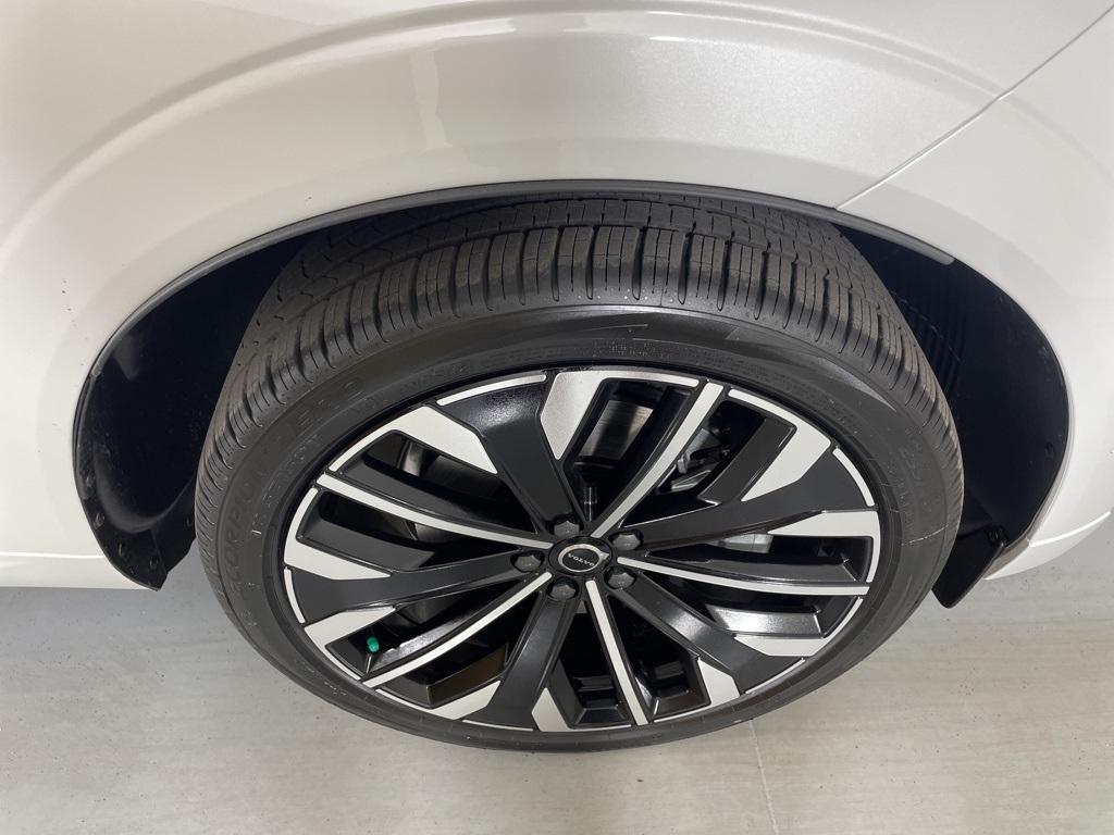 new 2026 Volvo XC60 car, priced at $65,965