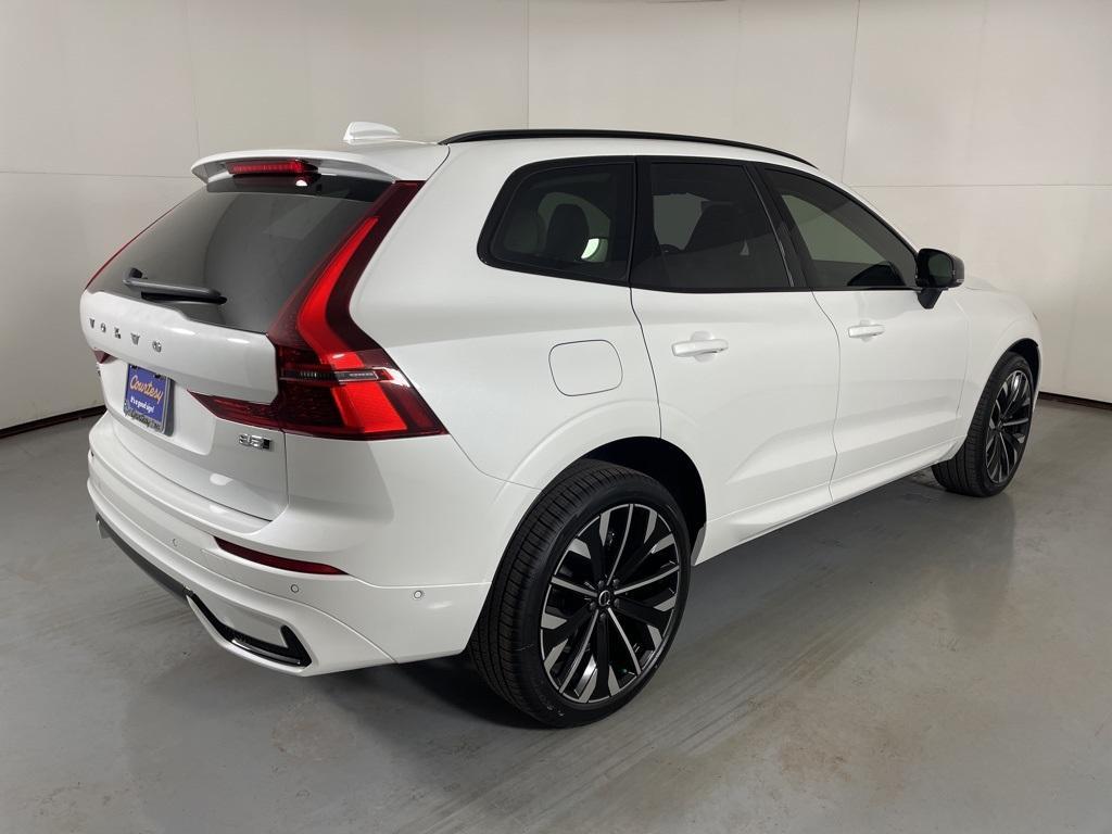 new 2026 Volvo XC60 car, priced at $65,965