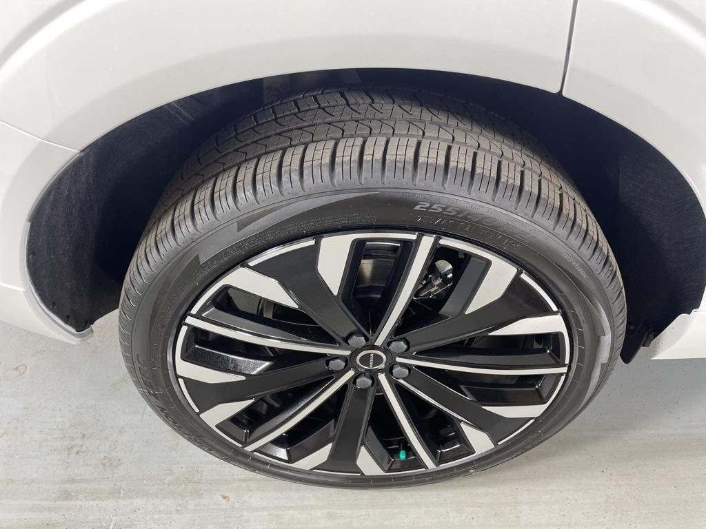 new 2026 Volvo XC60 car, priced at $65,965