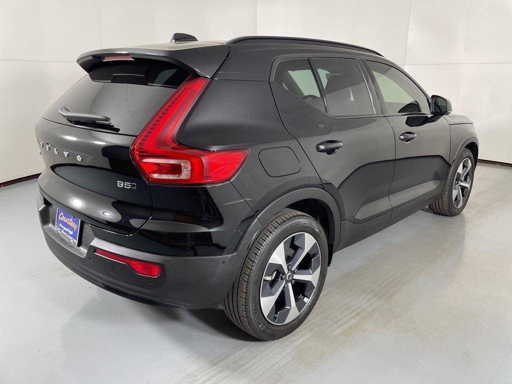 used 2023 Volvo XC40 car, priced at $32,000