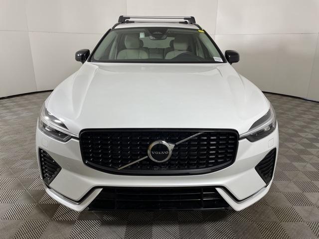 new 2025 Volvo XC60 car, priced at $50,035