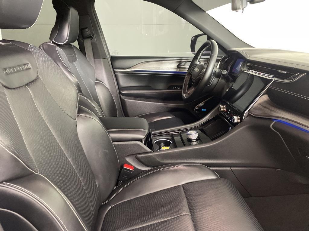 used 2022 Jeep Grand Cherokee car, priced at $32,500