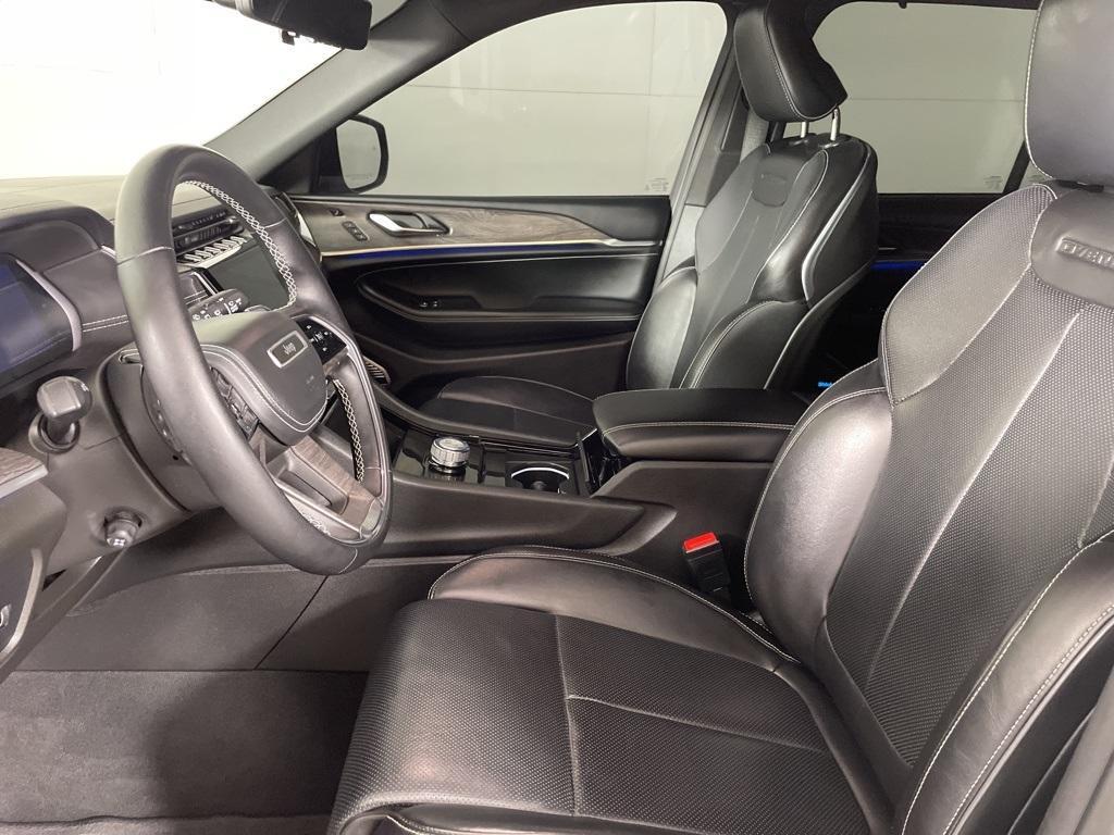 used 2022 Jeep Grand Cherokee car, priced at $32,500