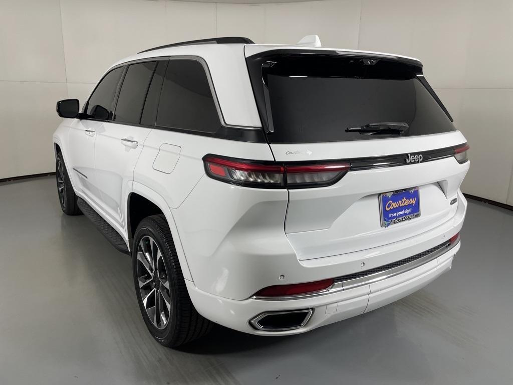 used 2022 Jeep Grand Cherokee car, priced at $32,500